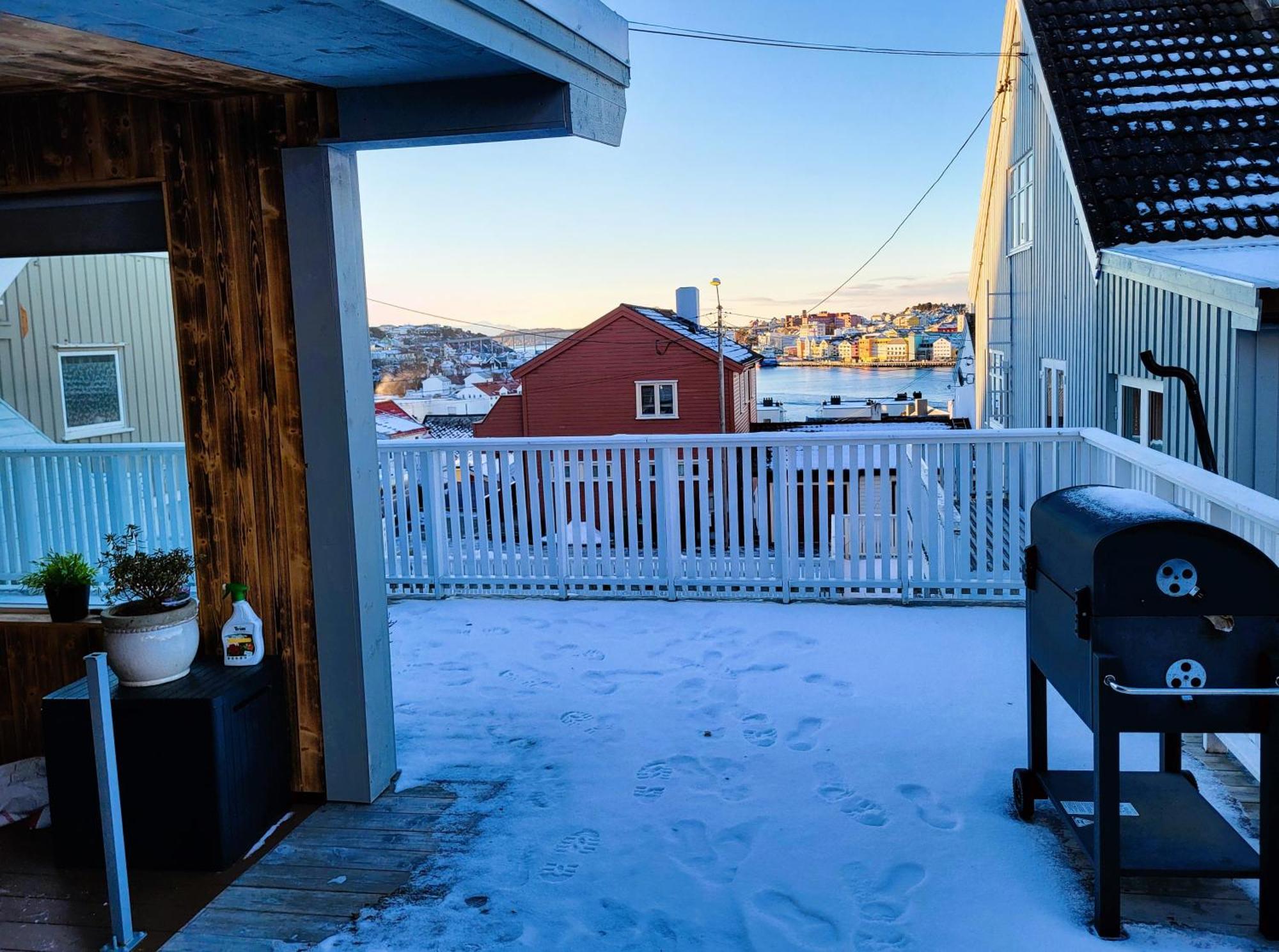 Ksu Nordlandet Leiligheten Kristiansund Luaran gambar